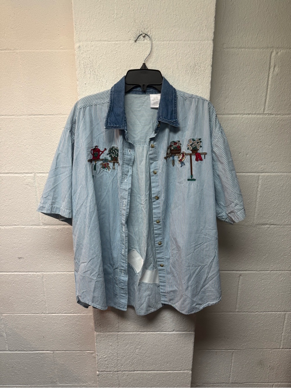 Embroidered Light Blue Striped Short-Sleeve Shirt - Picture 1 of 7